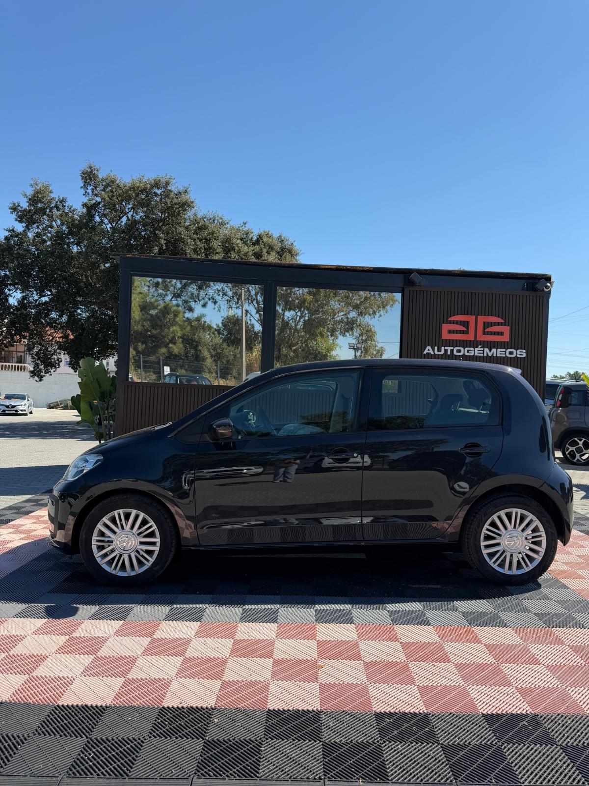 volkswagen-up-2017-gasolina-999cc