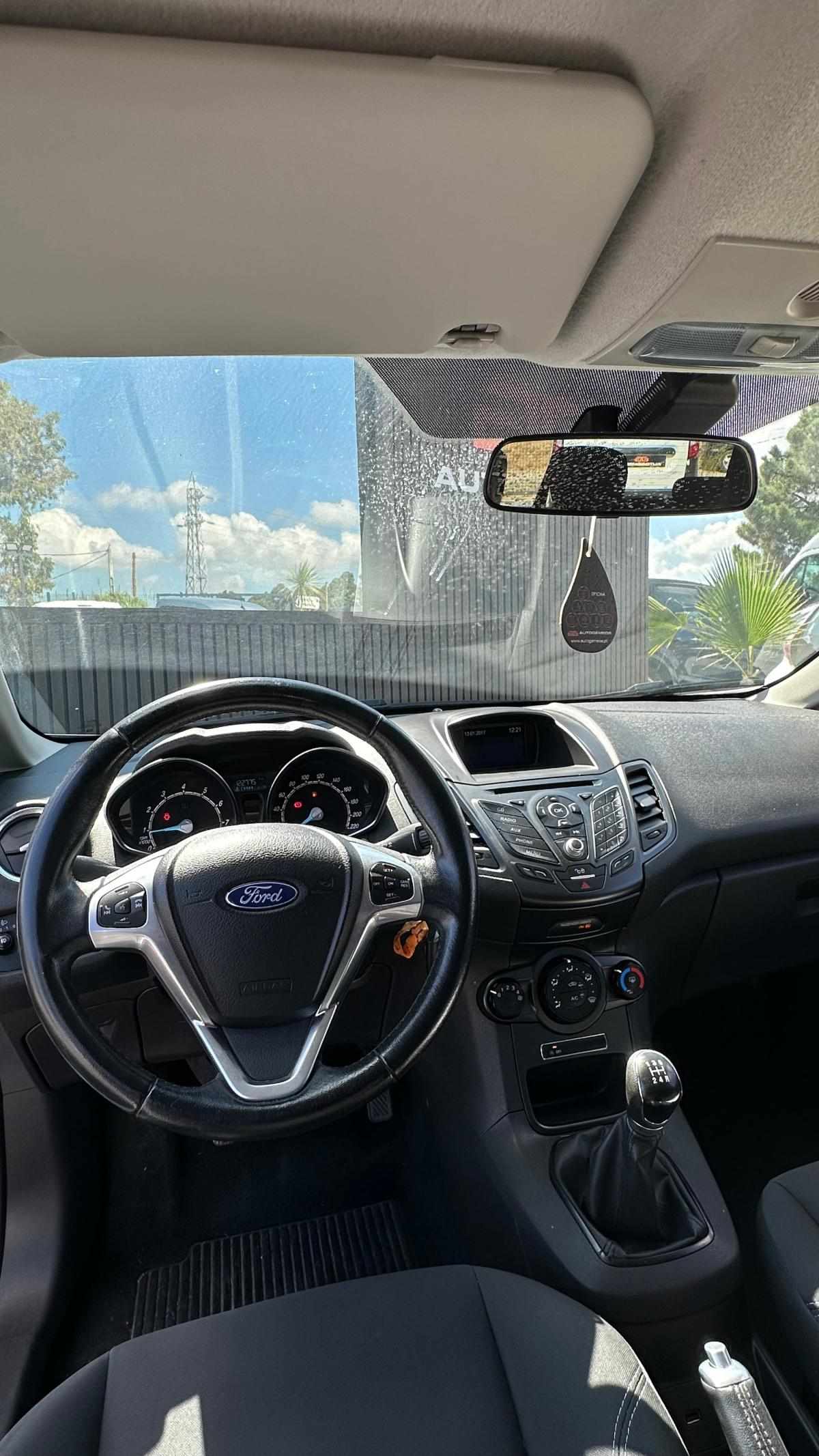 ford-fiesta-2017-gasolina-998cc