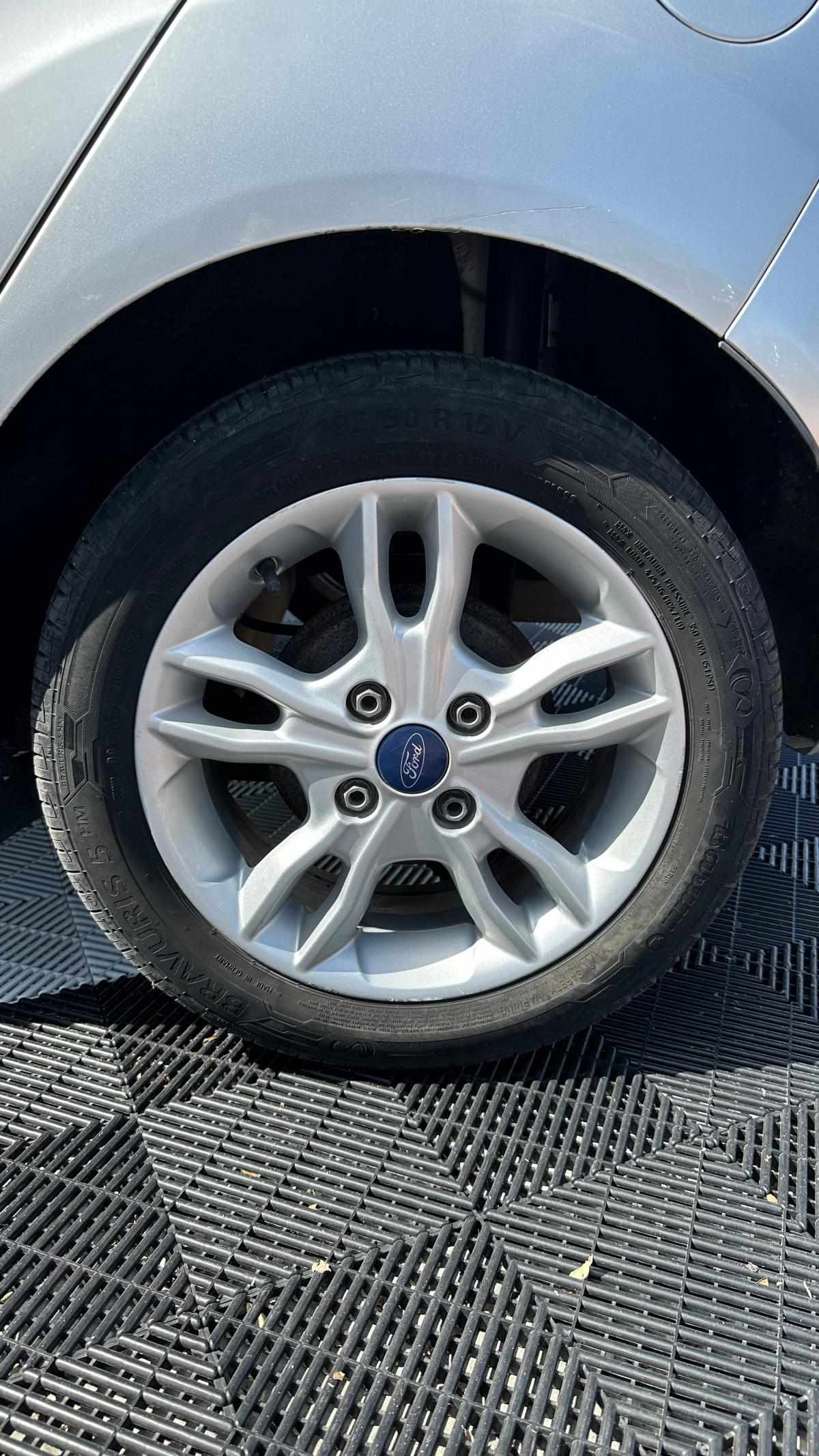 ford-fiesta-2017-gasolina-998cc