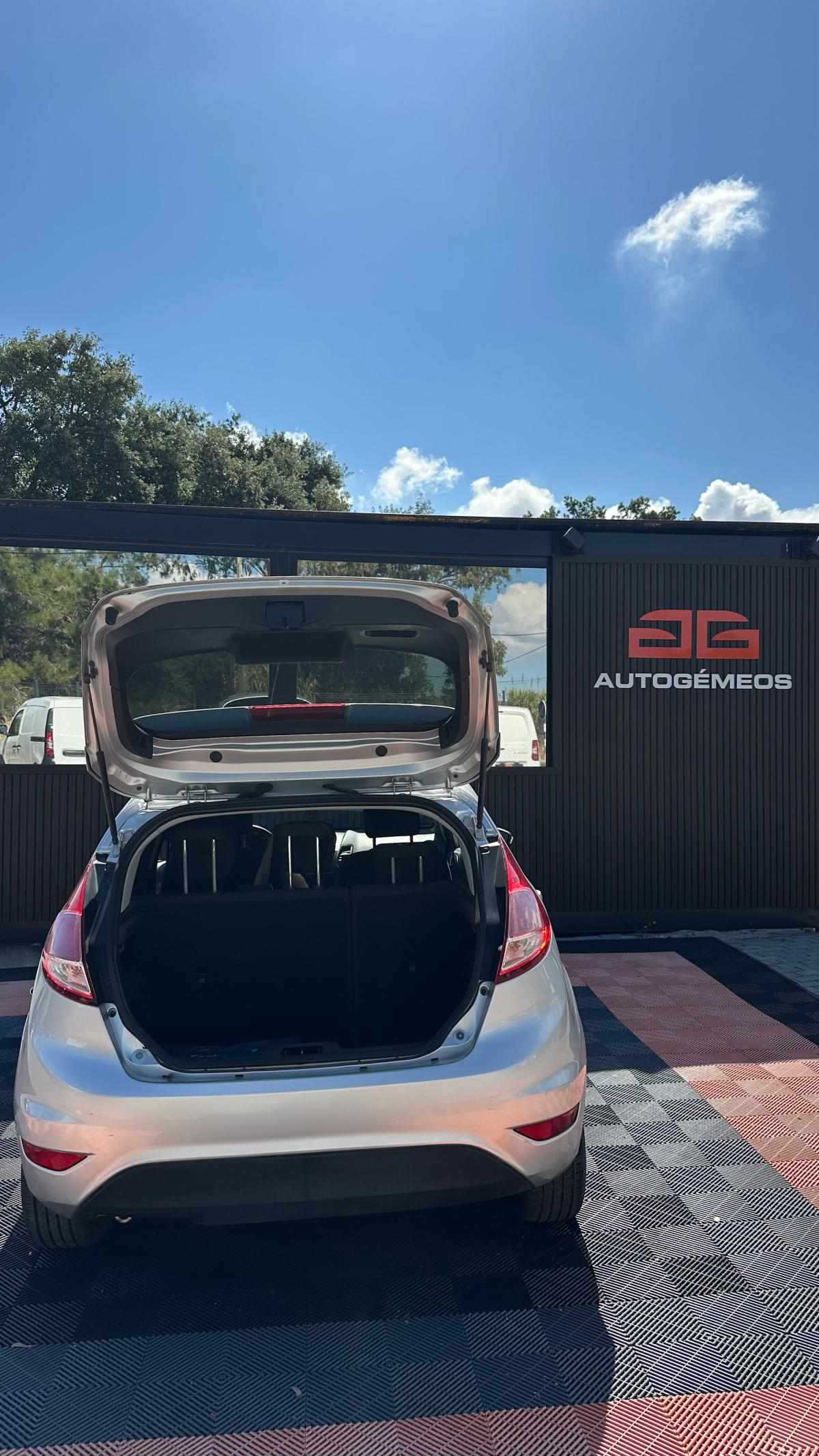 ford-fiesta-2017-gasolina-998cc