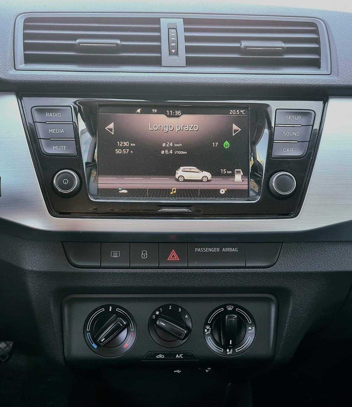 skoda-fabia-2019-gasolina-999cc