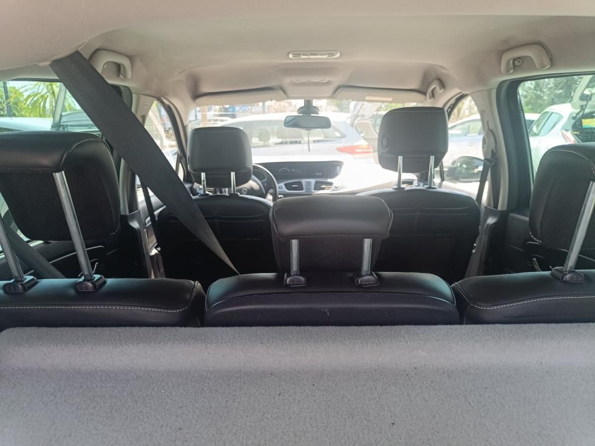 renault-megane-2015-diesel-1598cc