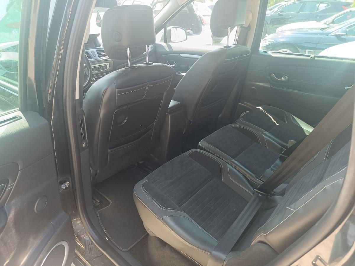 renault-megane-2015-diesel-1598cc