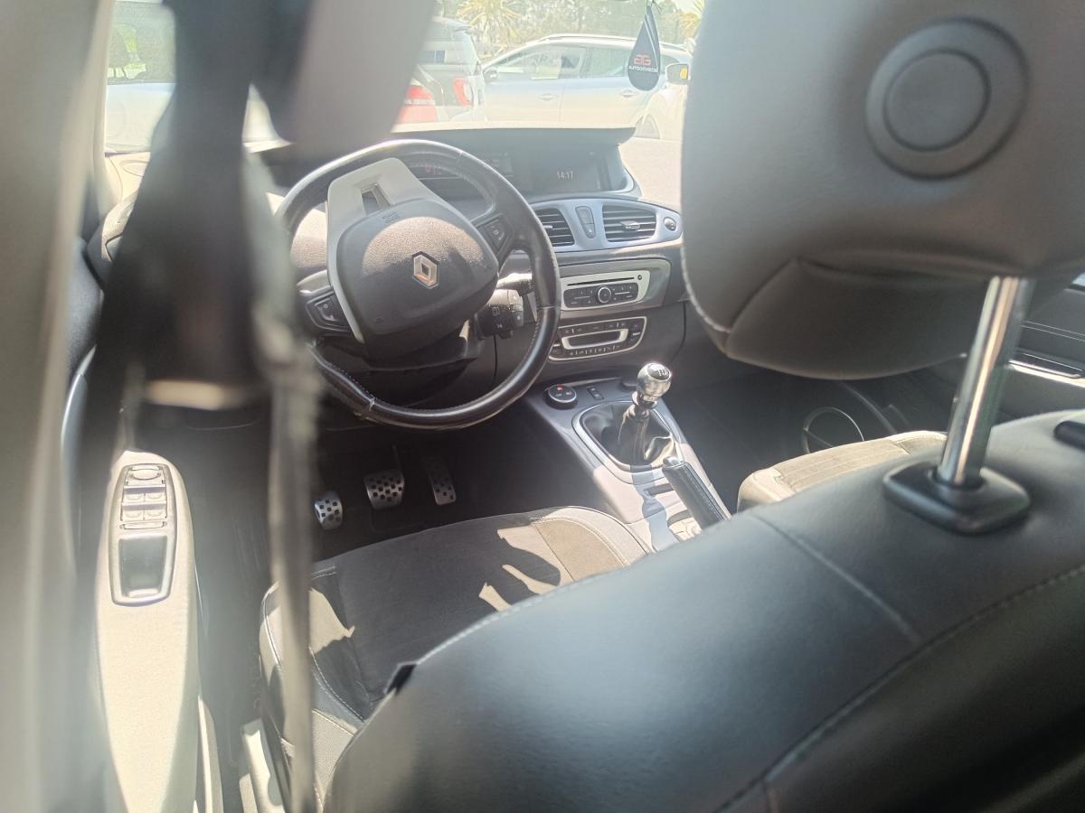 renault-megane-2015-diesel-1598cc