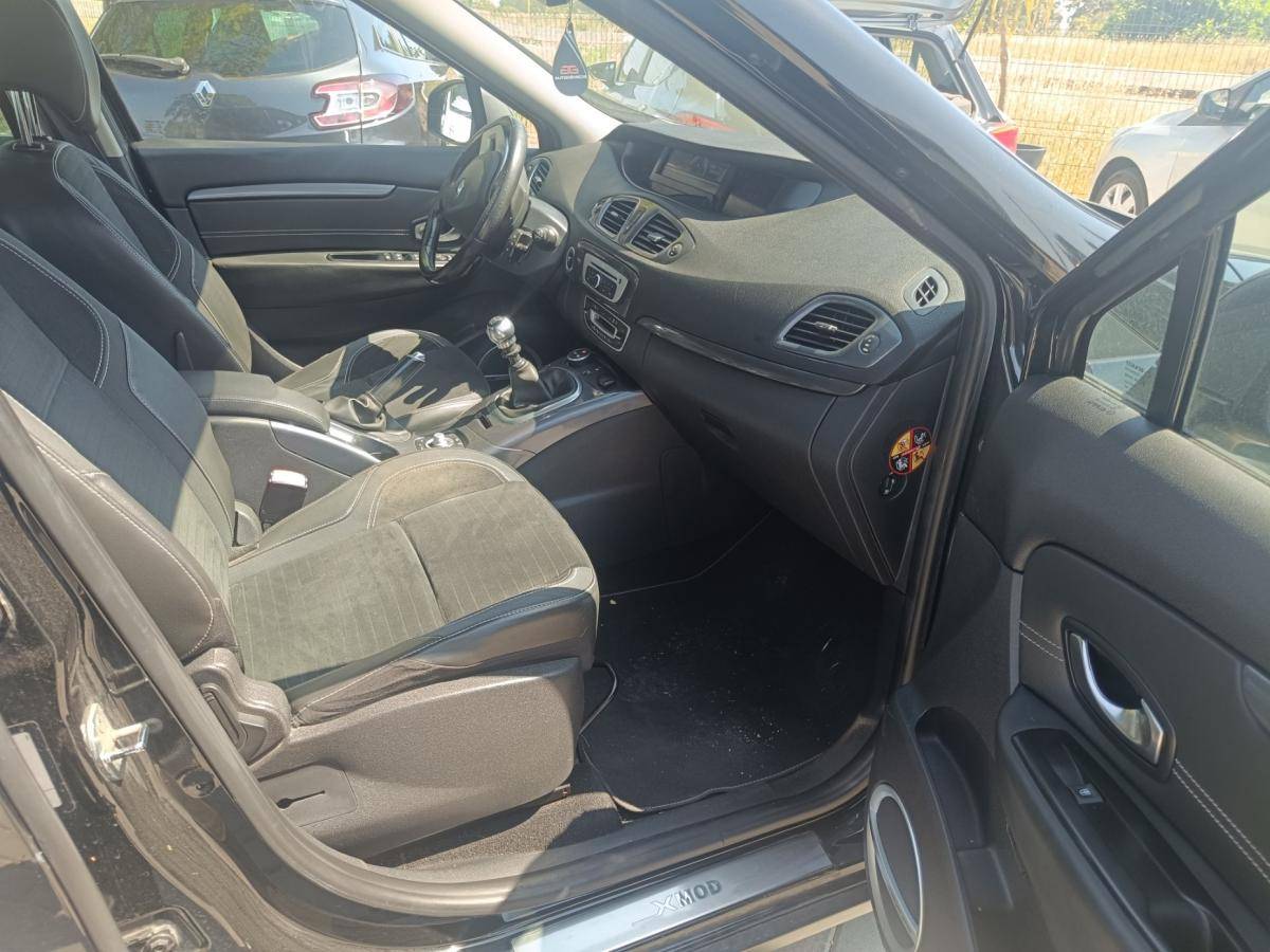 renault-megane-2015-diesel-1598cc