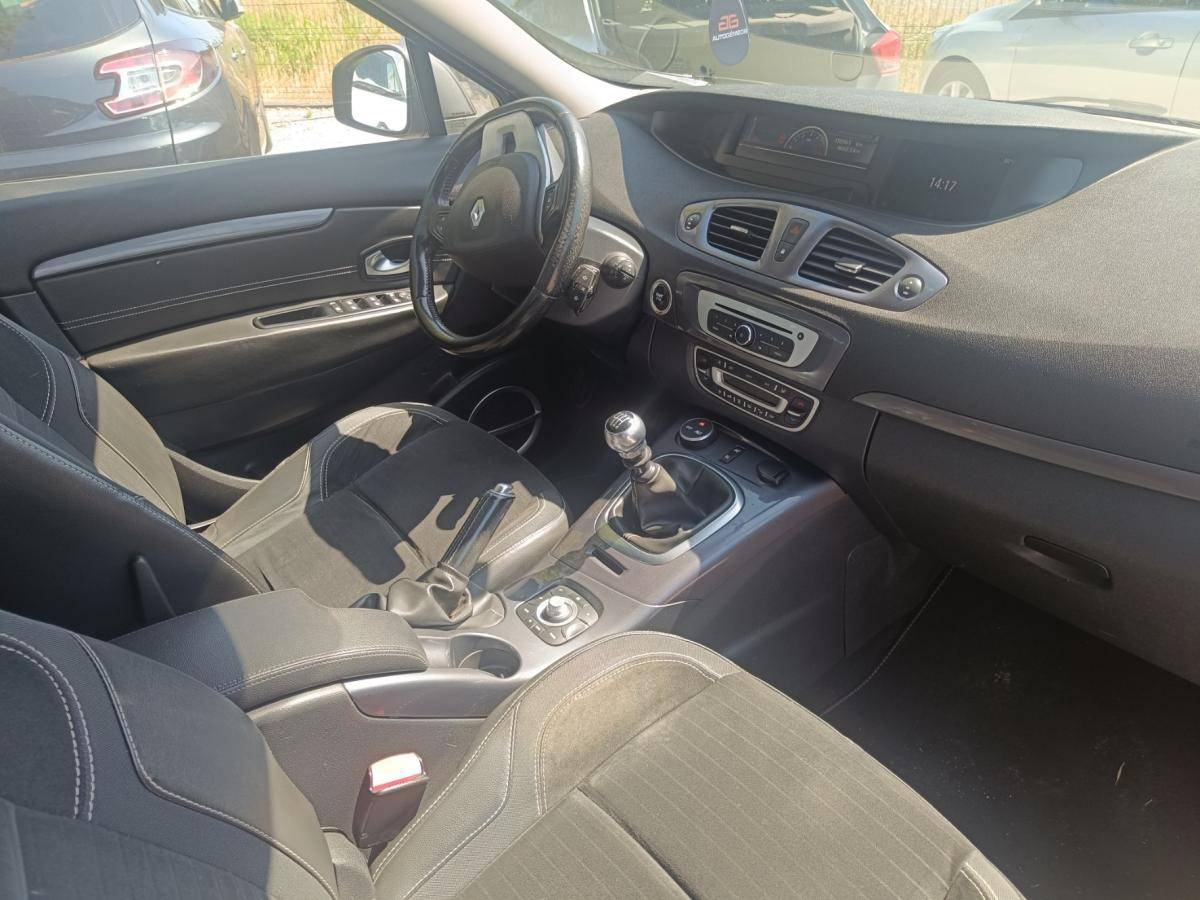 renault-megane-2015-diesel-1598cc