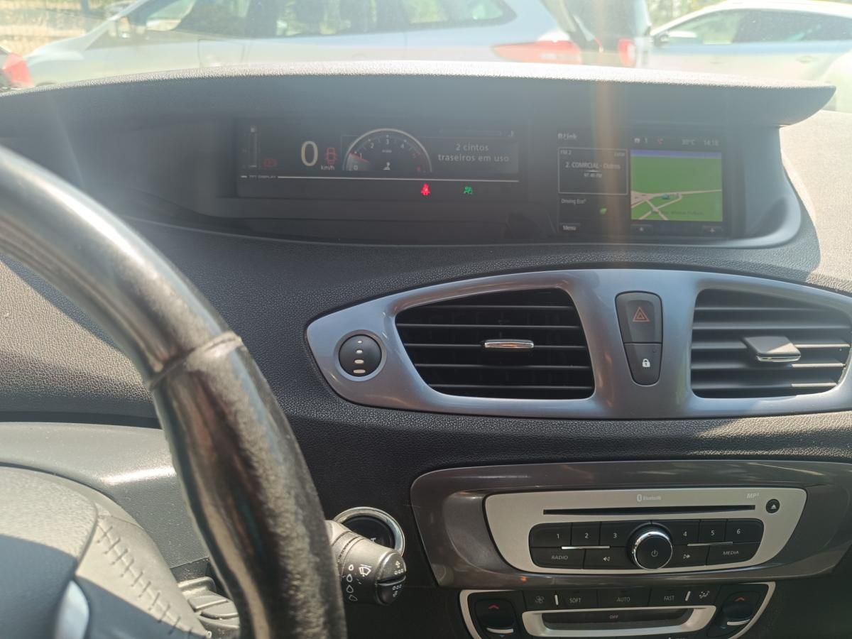 renault-megane-2015-diesel-1598cc