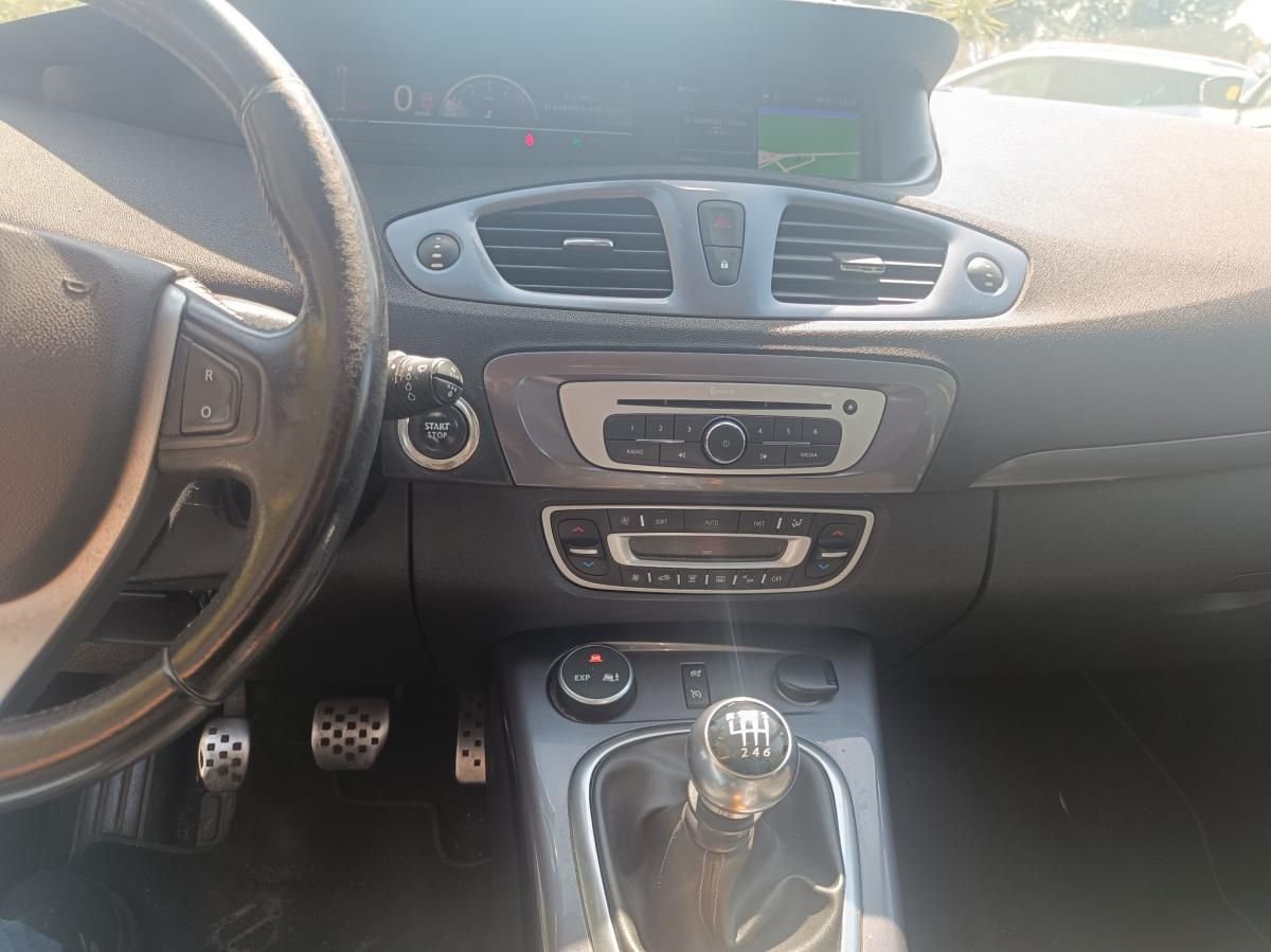 renault-megane-2015-diesel-1598cc