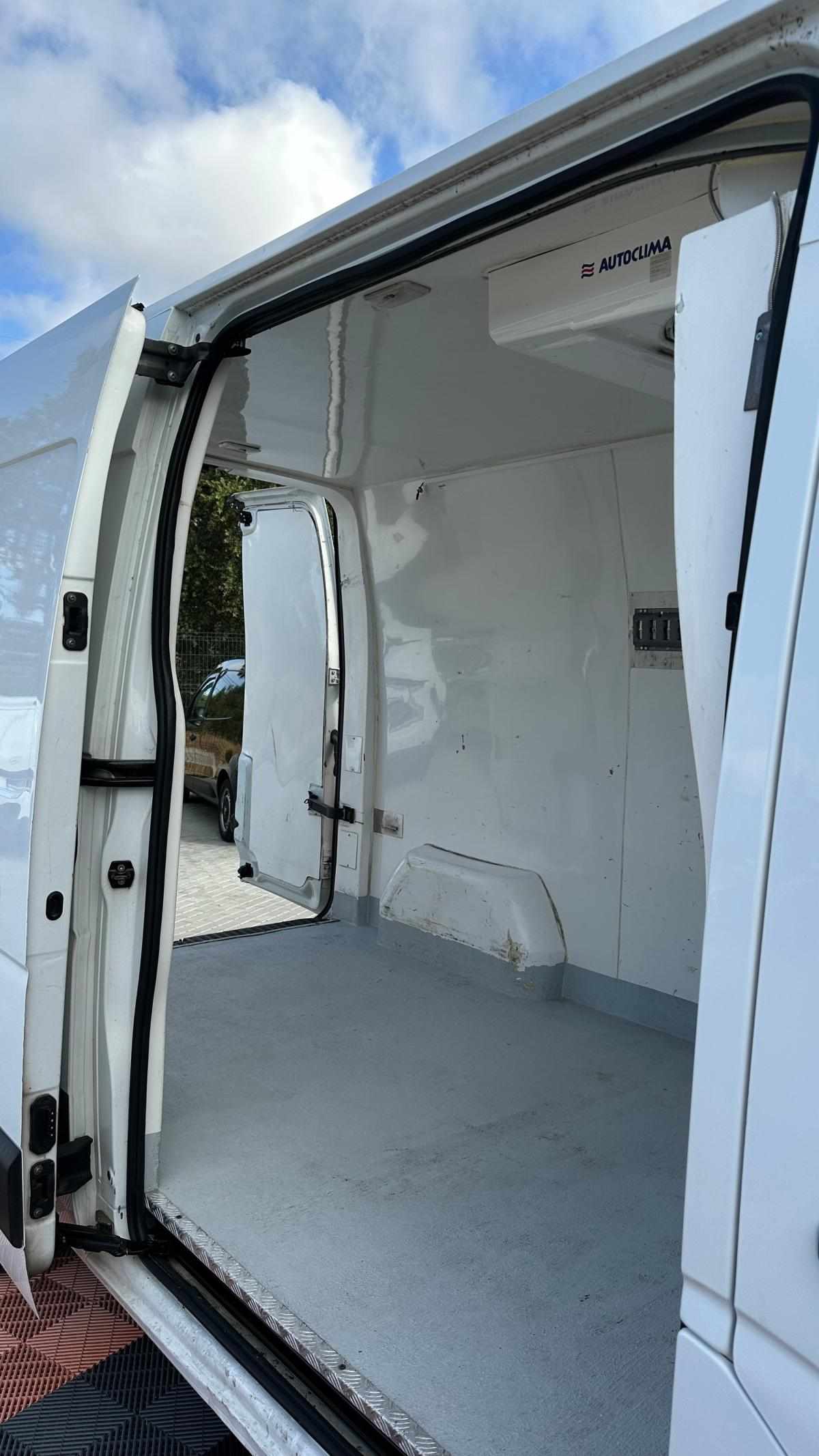 renault-master-2018-diesel-2298cc