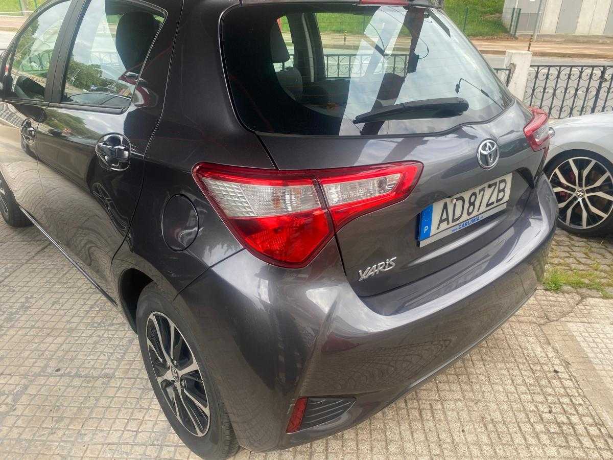 toyota-yaris-2020-gasolina-998cc