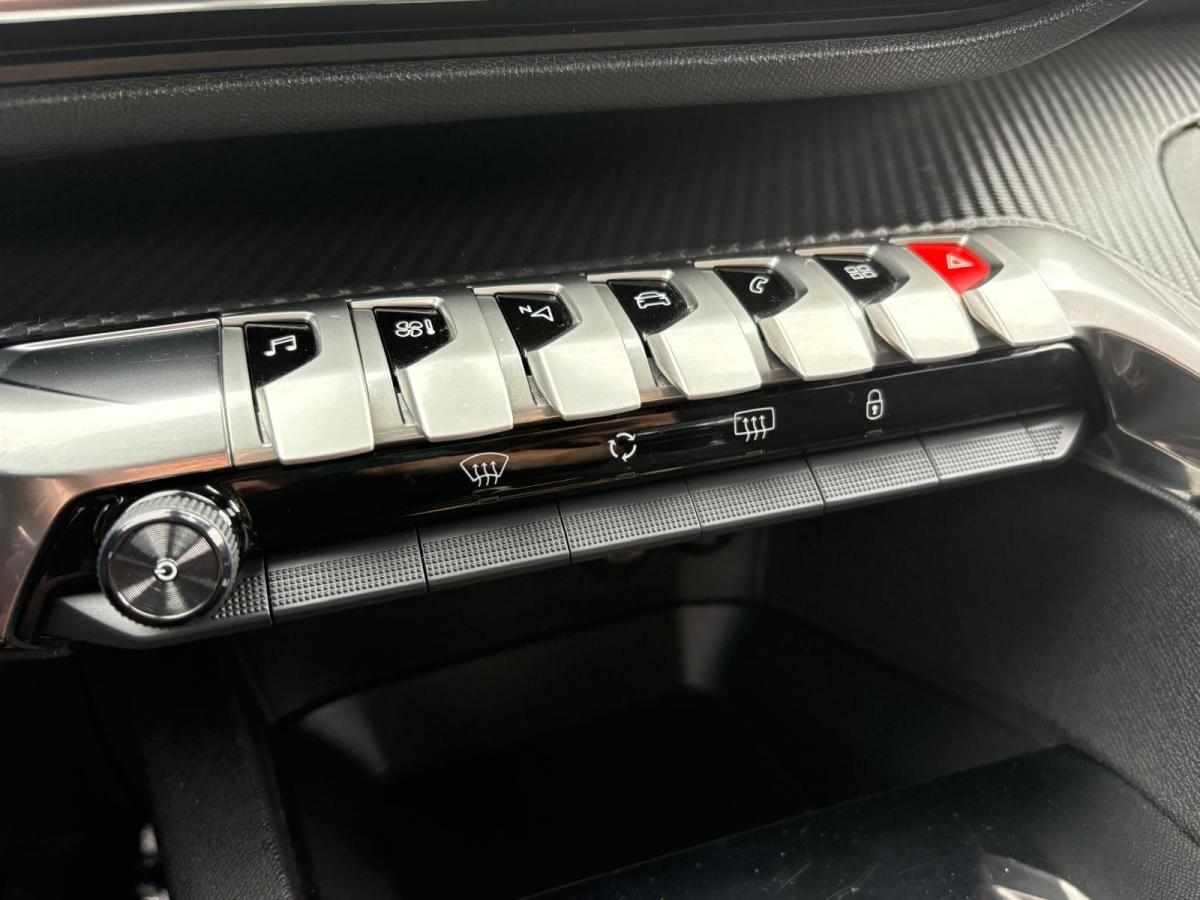 peugeot-5008-1-2-puretech-2022-gasolina-1199cc