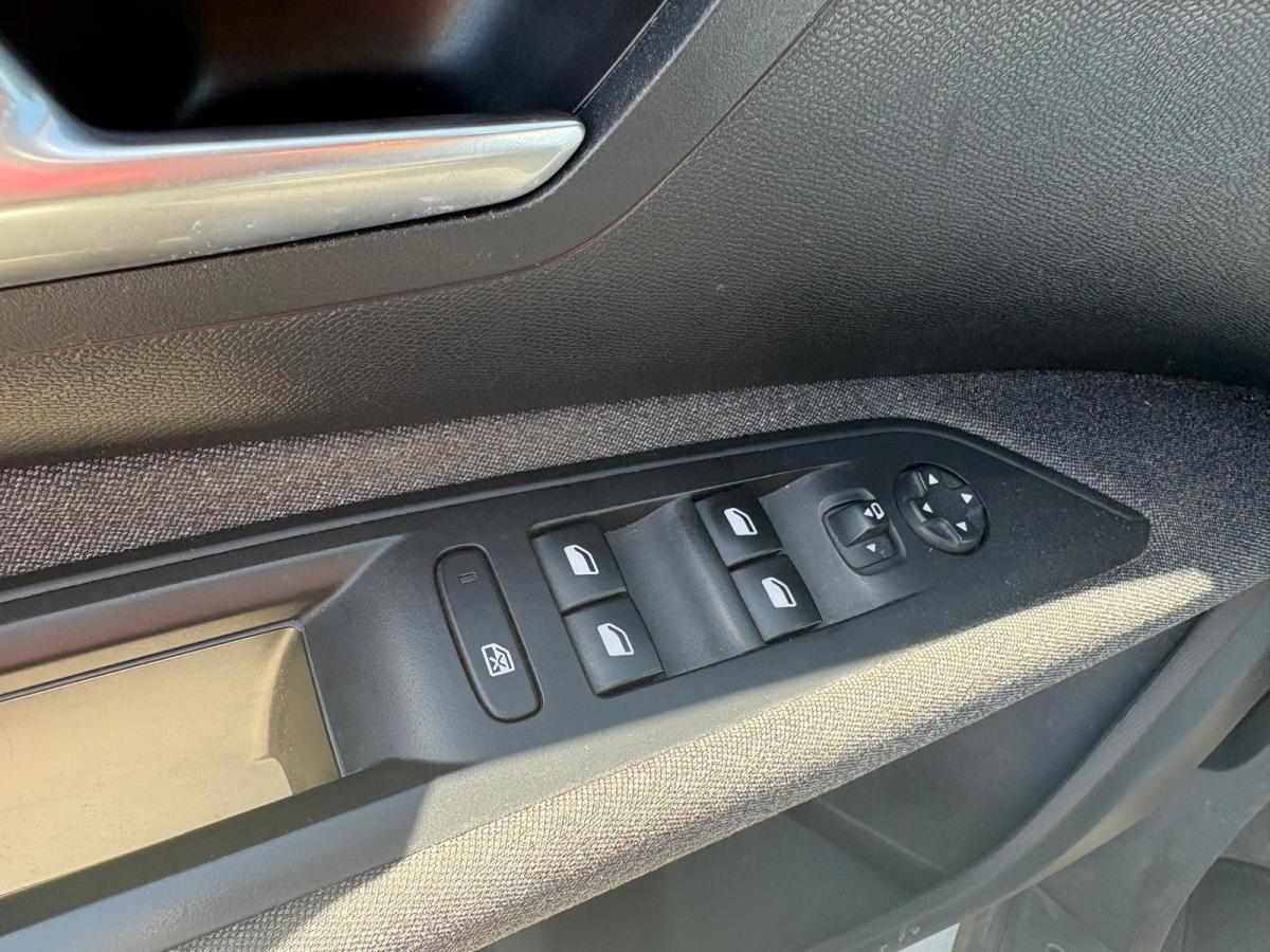 peugeot-3008-1-2-puretech-2019-gasolina-1199cc