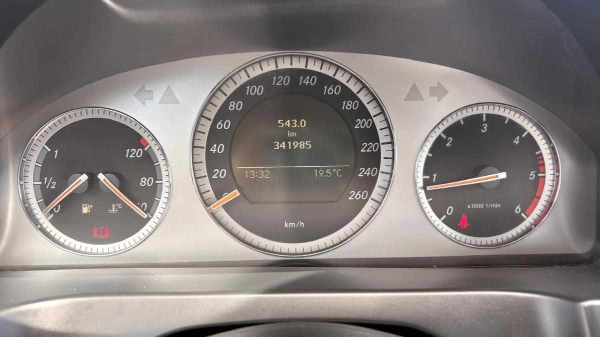 mercedes-benz-classe-c-c-220-cdi-2008-diesel-2148cc