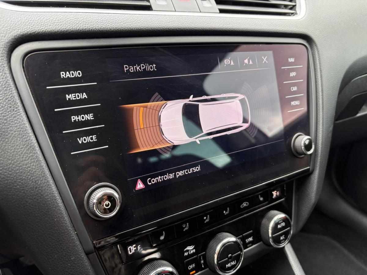 skoda-octavia-2-0-tdi-4x4-2019-diesel-1968cc