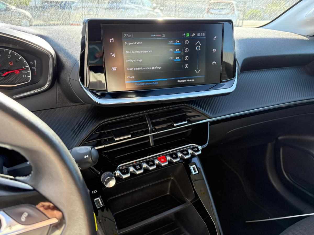 peugeot-208-1-2-puretech-2022-gasolina-1199cc