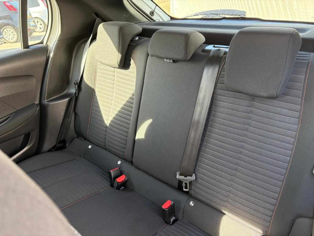peugeot-208-1-2-puretech-2022-gasolina-1199cc