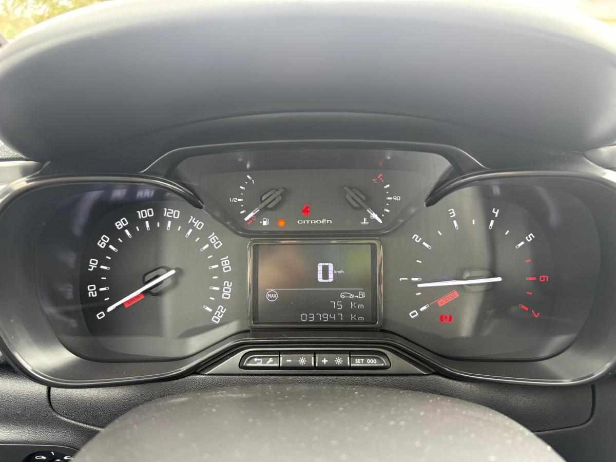 citroen-c3-1-2-83cv-2022-gasolina-1199cc