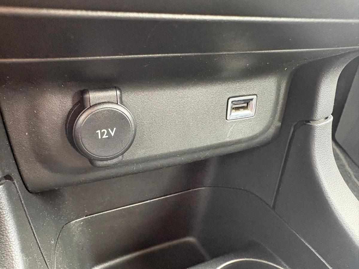 citroen-c3-1-2-83cv-2022-gasolina-1199cc