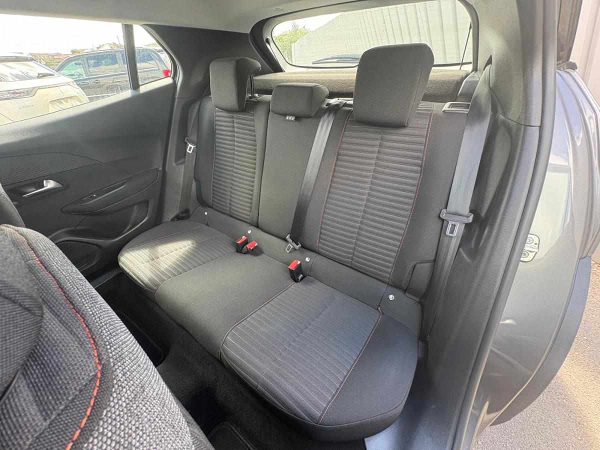 peugeot-2008-1-2-puretech-2022-gasolina-1199cc