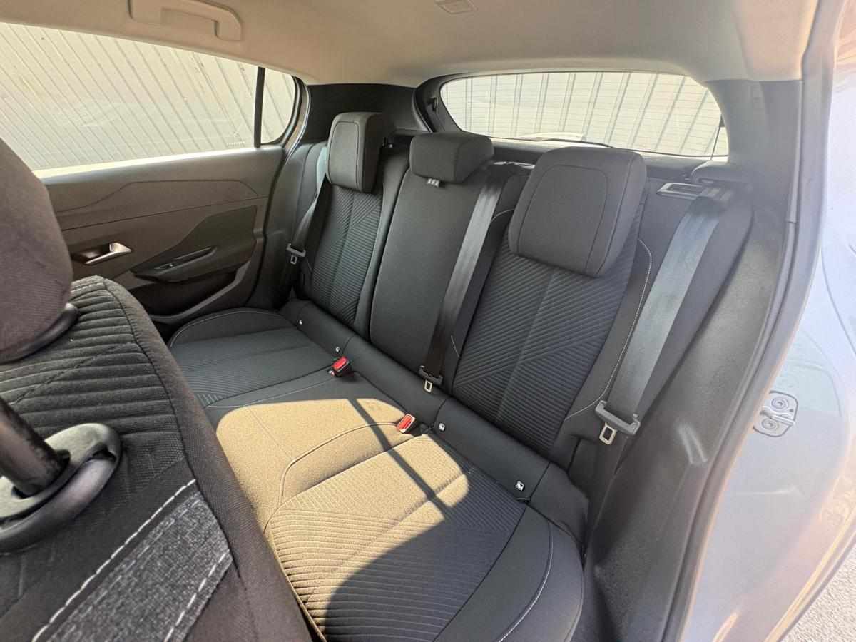 peugeot-308-1-2-puretech-2023-gasolina-1199cc