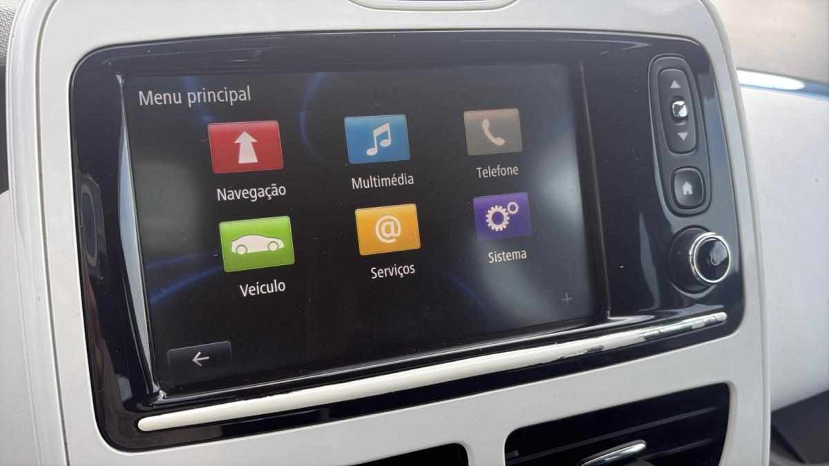renault-zoe-r240-22-kwh-2013-eletrico