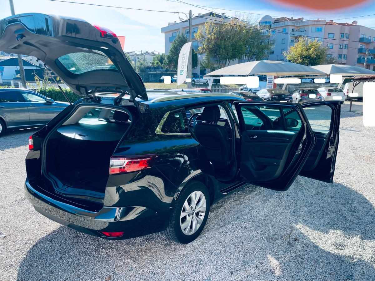 renault-megane-1-5-blue-dci-2021-diesel-1461cc