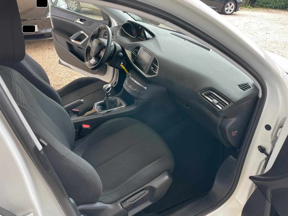 peugeot-308-1-5-bluehdi-2019-diesel-1499cc