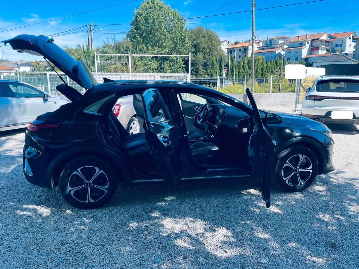 kia-ceed-plug-in-hybrid-2022-gasolina-1580cc