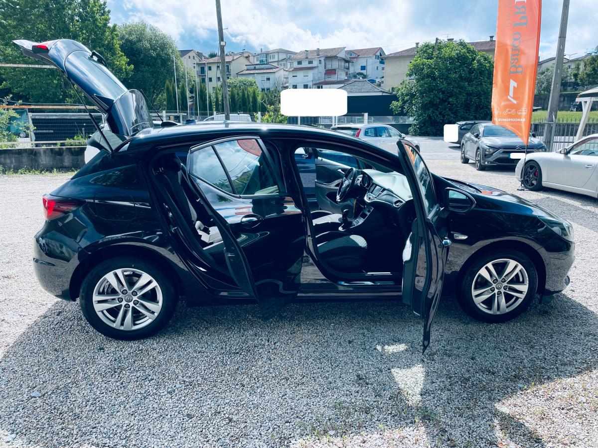 opel-astra-1-5-d-2021-diesel-1496cc