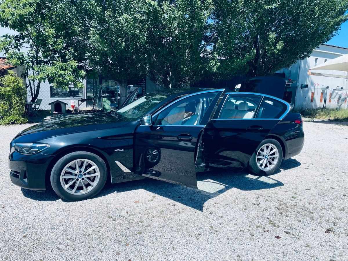 bmw-serie-5-530e-2022-gasolina-1998cc
