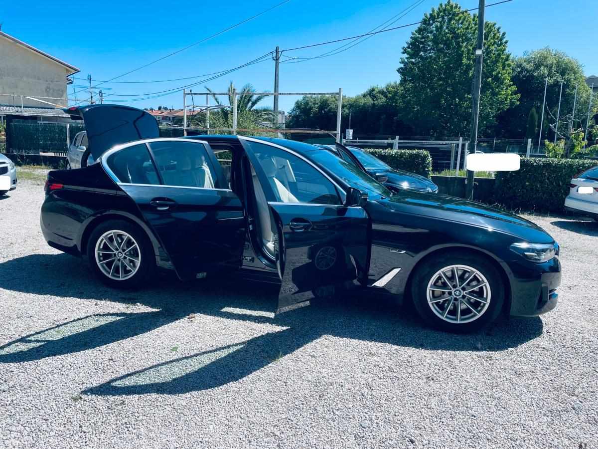 bmw-serie-5-530e-2022-gasolina-1998cc