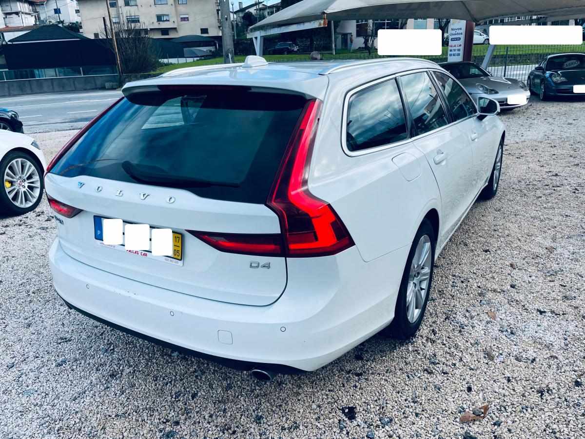 volvo-v90-d4e-2-0-2017-diesel-1969cc