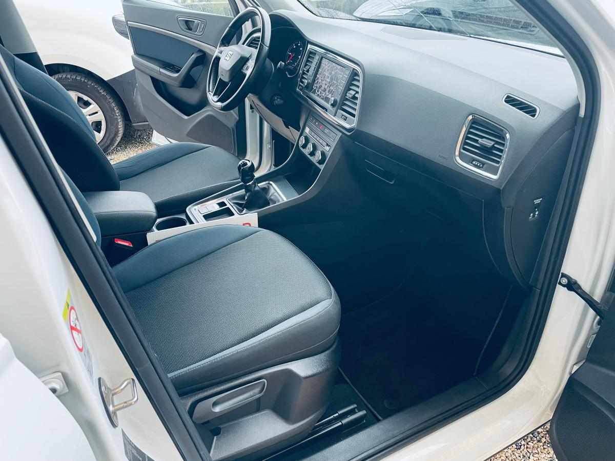 seat-ateca-1-6-tdi-ecomotive-2019-diesel-1598cc