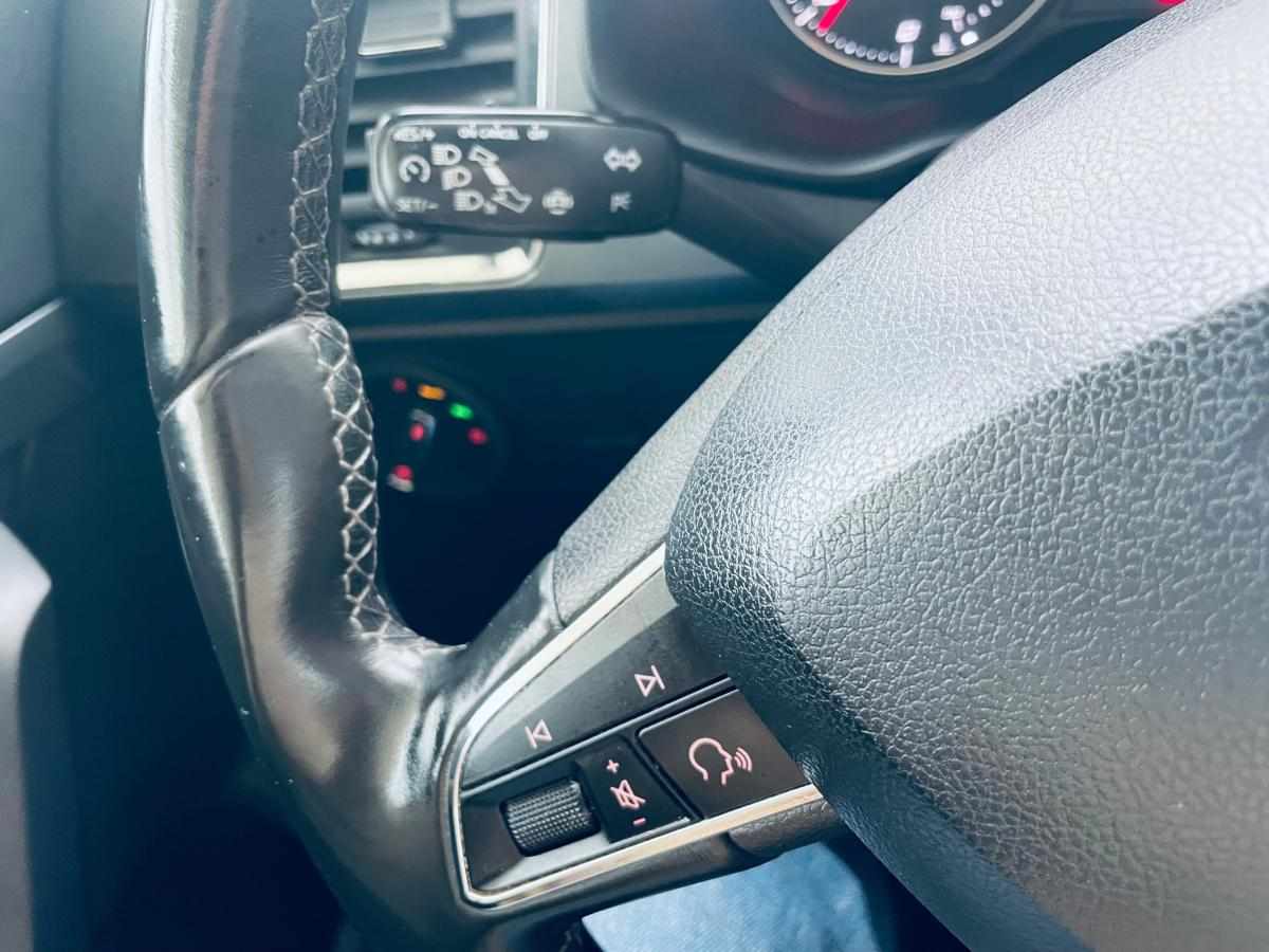 seat-ateca-1-6-tdi-ecomotive-2019-diesel-1598cc