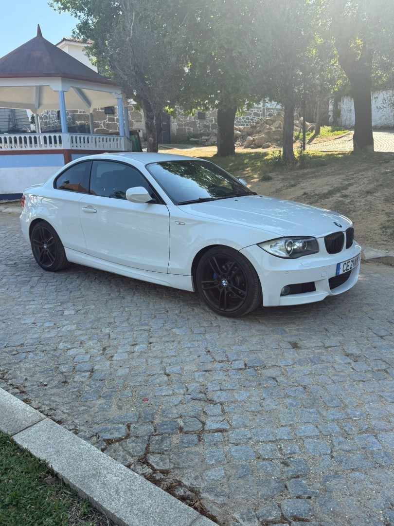 bmw-serie-1-2011-diesel-1995cc