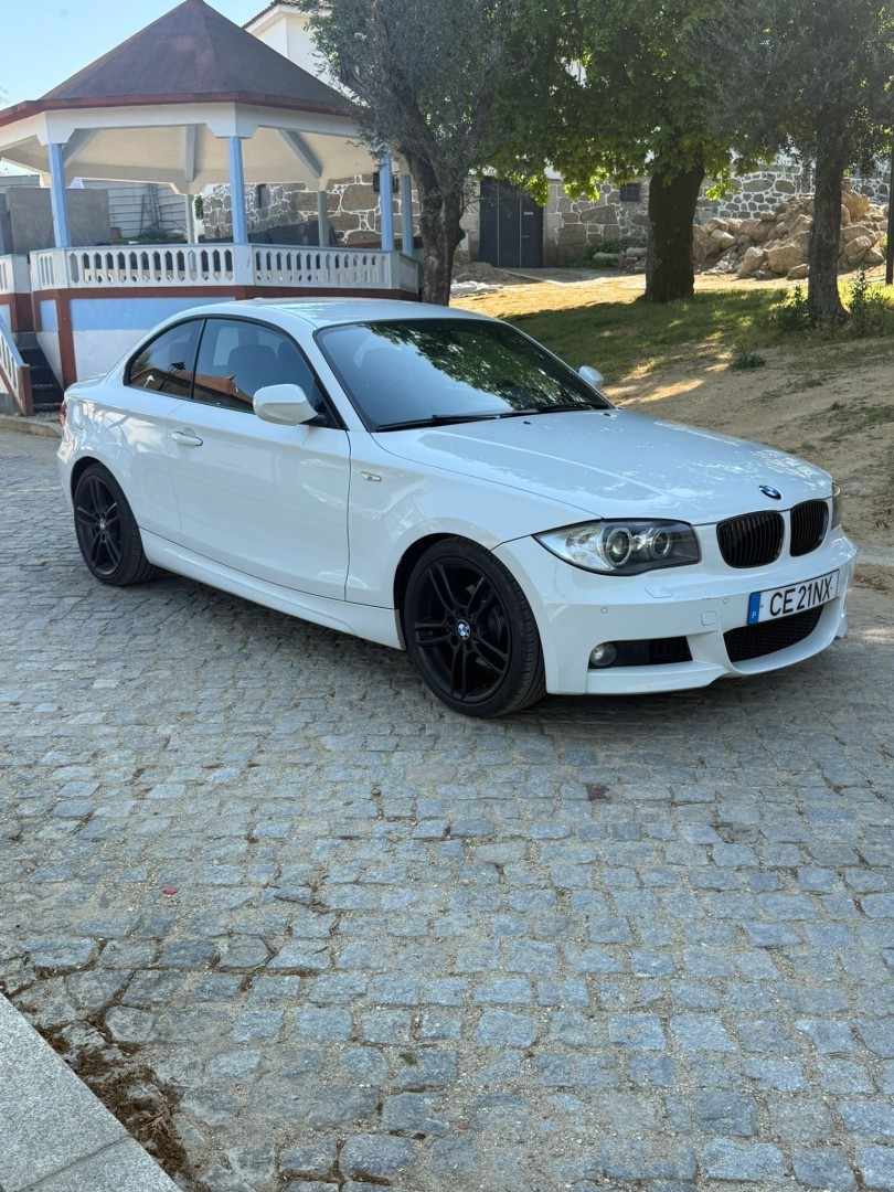 bmw-serie-1-2011-diesel-1995cc