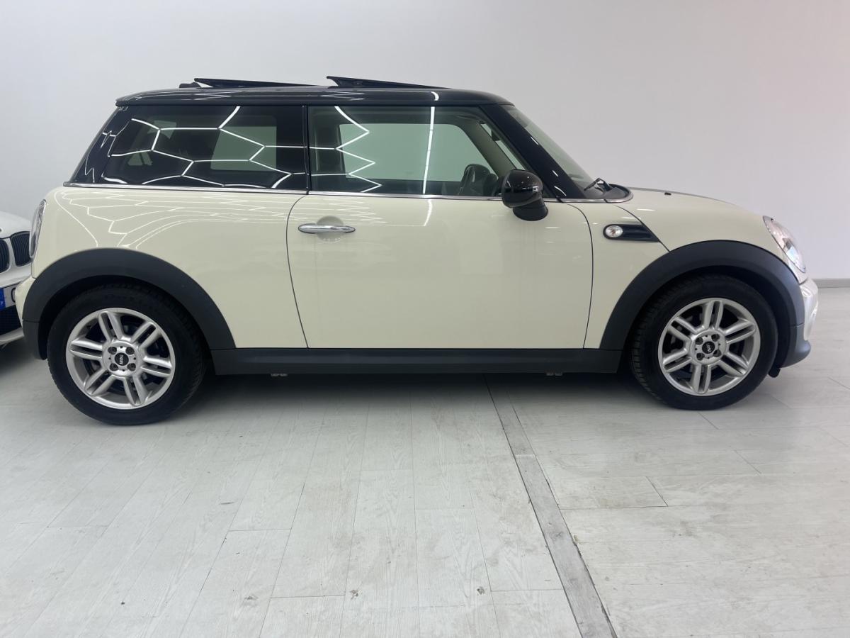 mini-cooper-2010-gasolina-1598cc