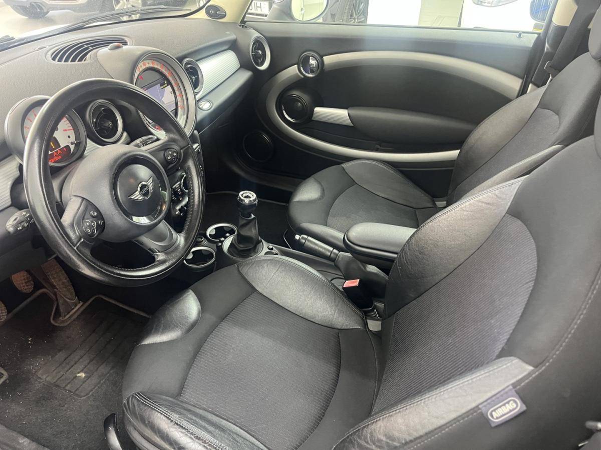 mini-cooper-2010-gasolina-1598cc