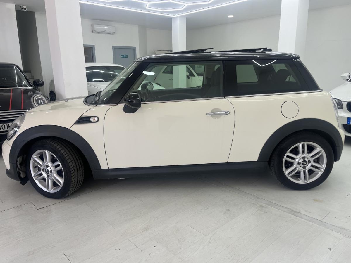 mini-cooper-2010-gasolina-1598cc
