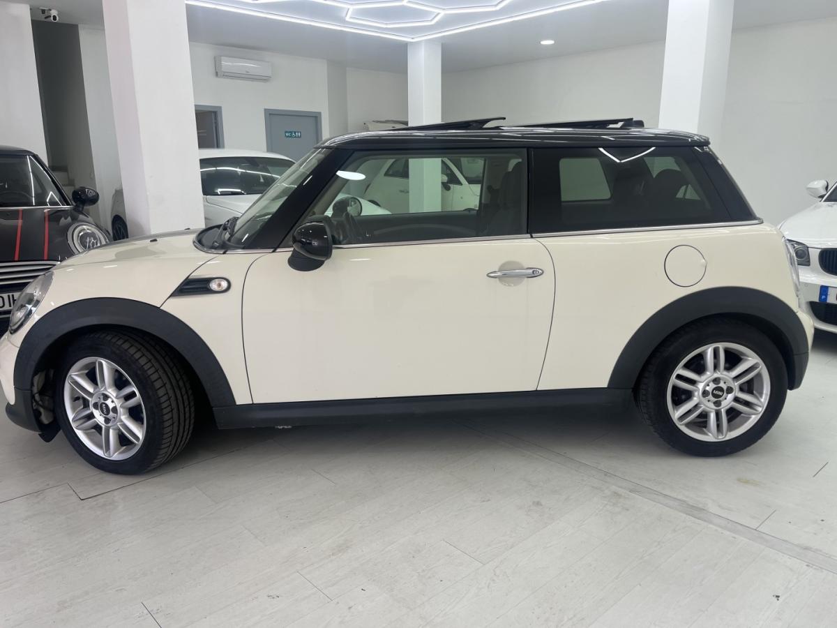 mini-cooper-2010-gasolina-1598cc