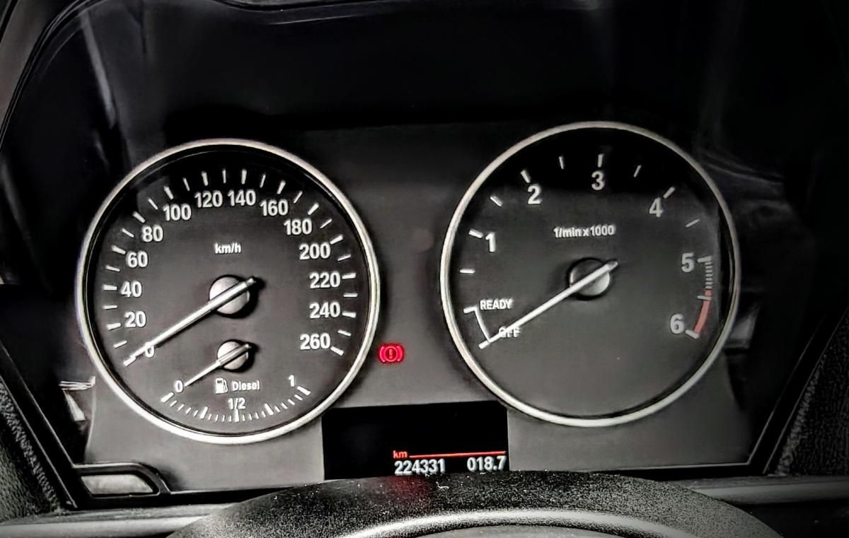 bmw-serie-1-2014-diesel-1995cc