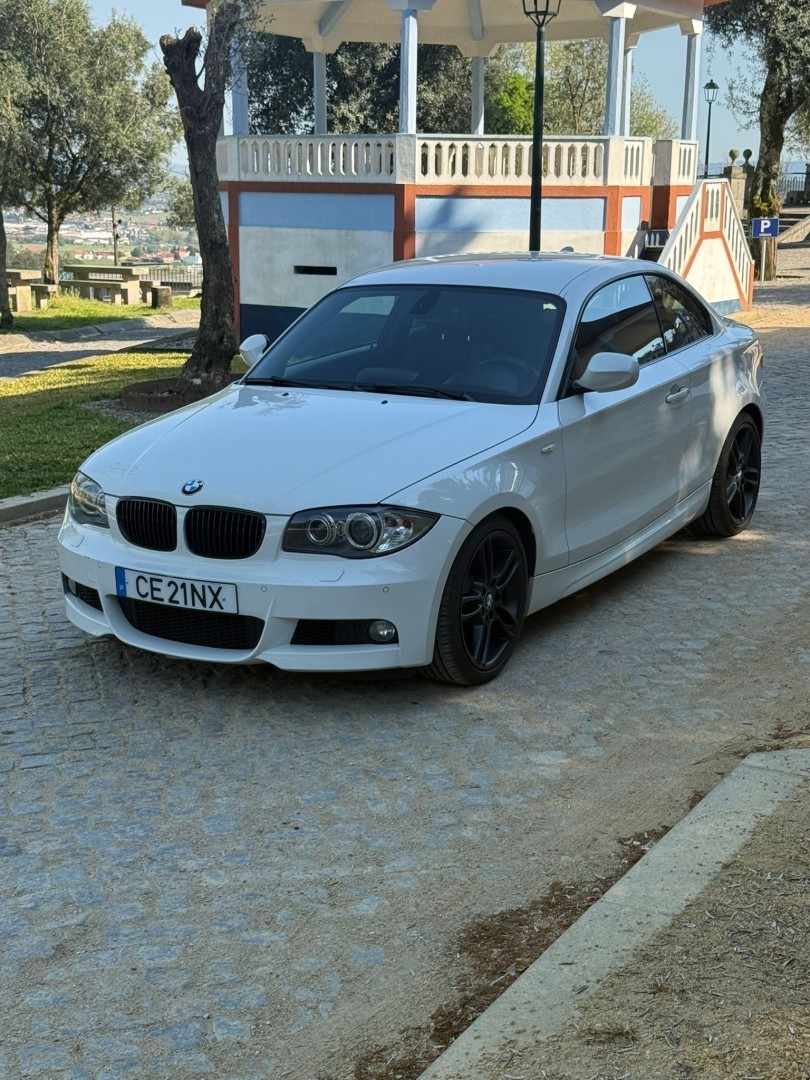 bmw-serie-1-2011-diesel-1995cc