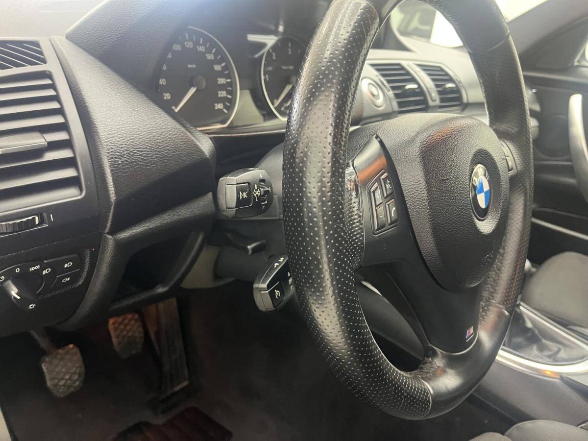 bmw-serie-1-2011-diesel-1995cc