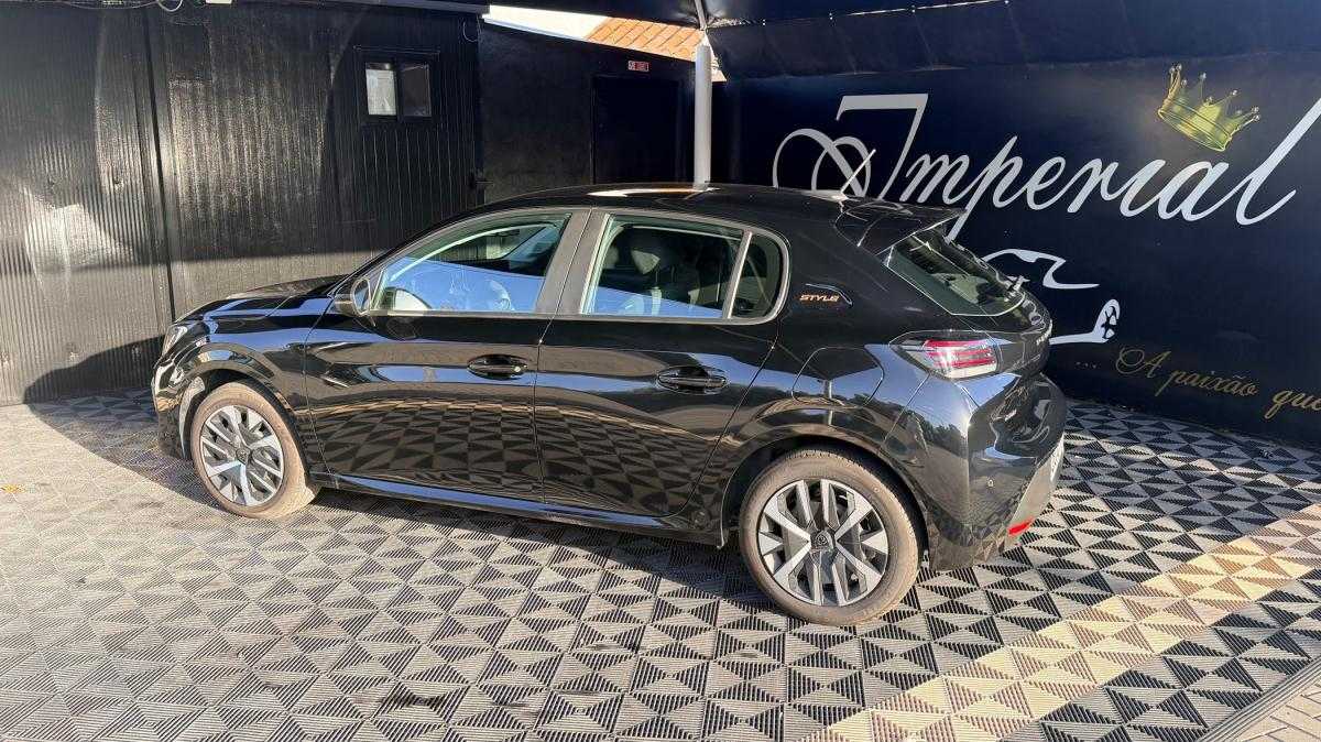 peugeot-208-2025-gasolina-1199cc