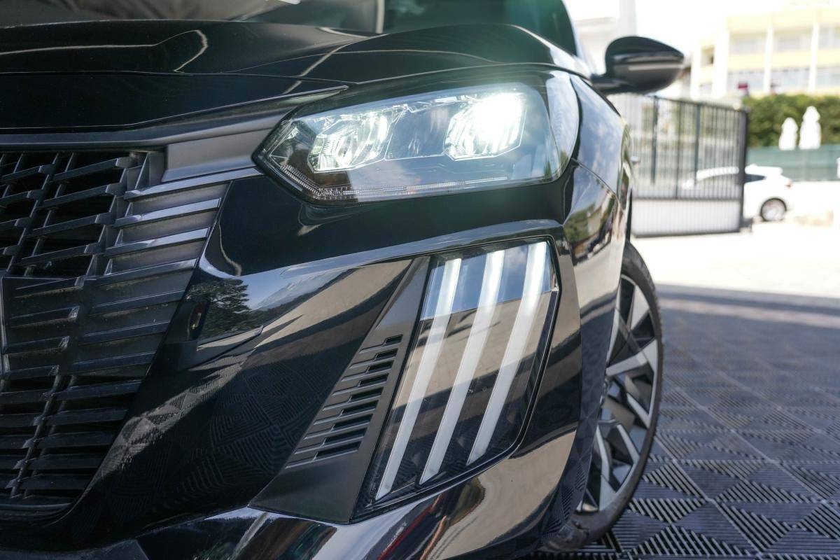 peugeot-208-2025-gasolina-1199cc