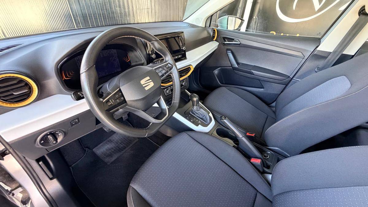 seat-arona-2024-gasolina-999cc