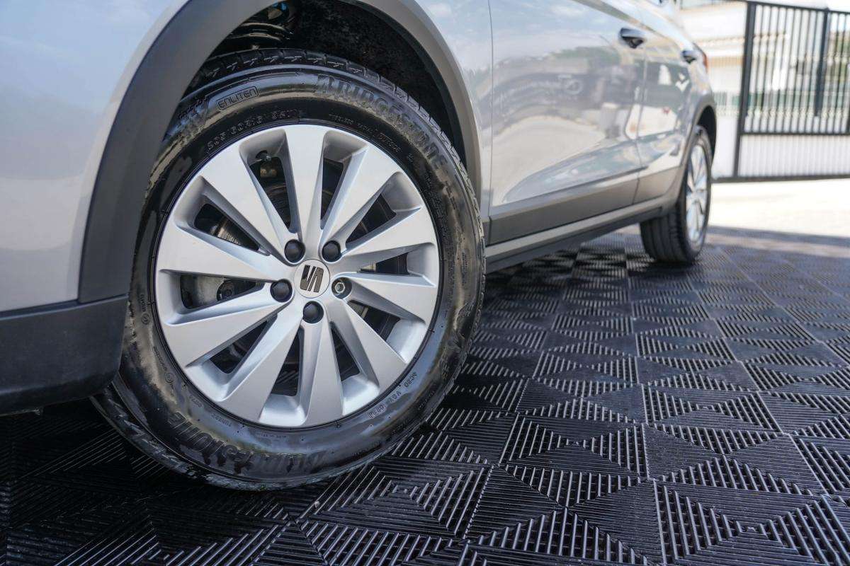seat-arona-2024-gasolina-999cc