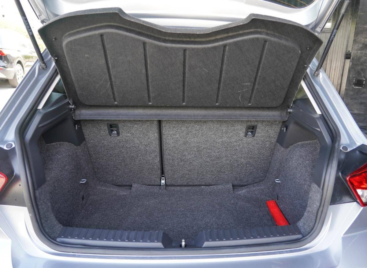 seat-ibiza-2024-gasolina-999cc