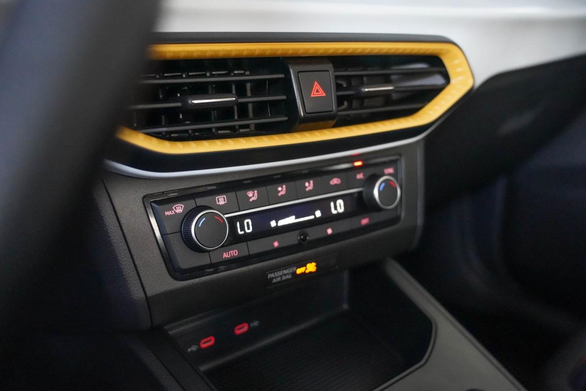 seat-ibiza-2024-gasolina-999cc