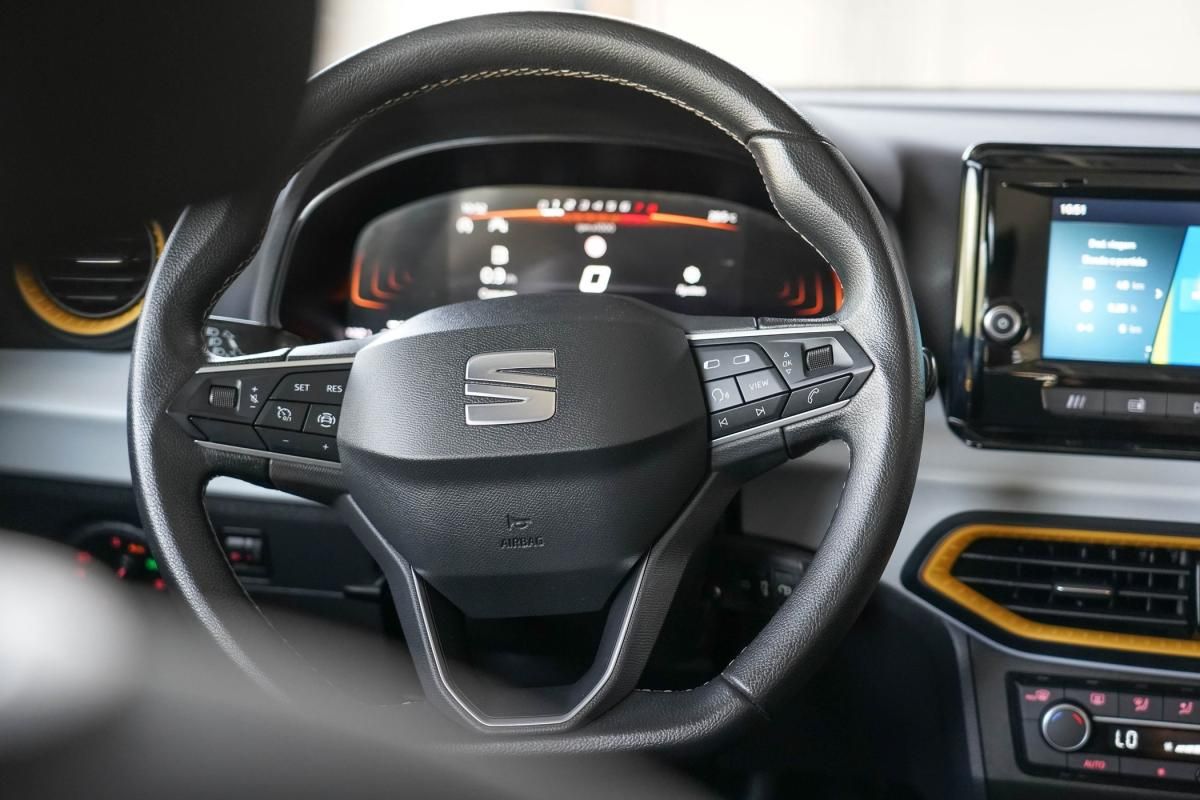 seat-ibiza-2024-gasolina-999cc